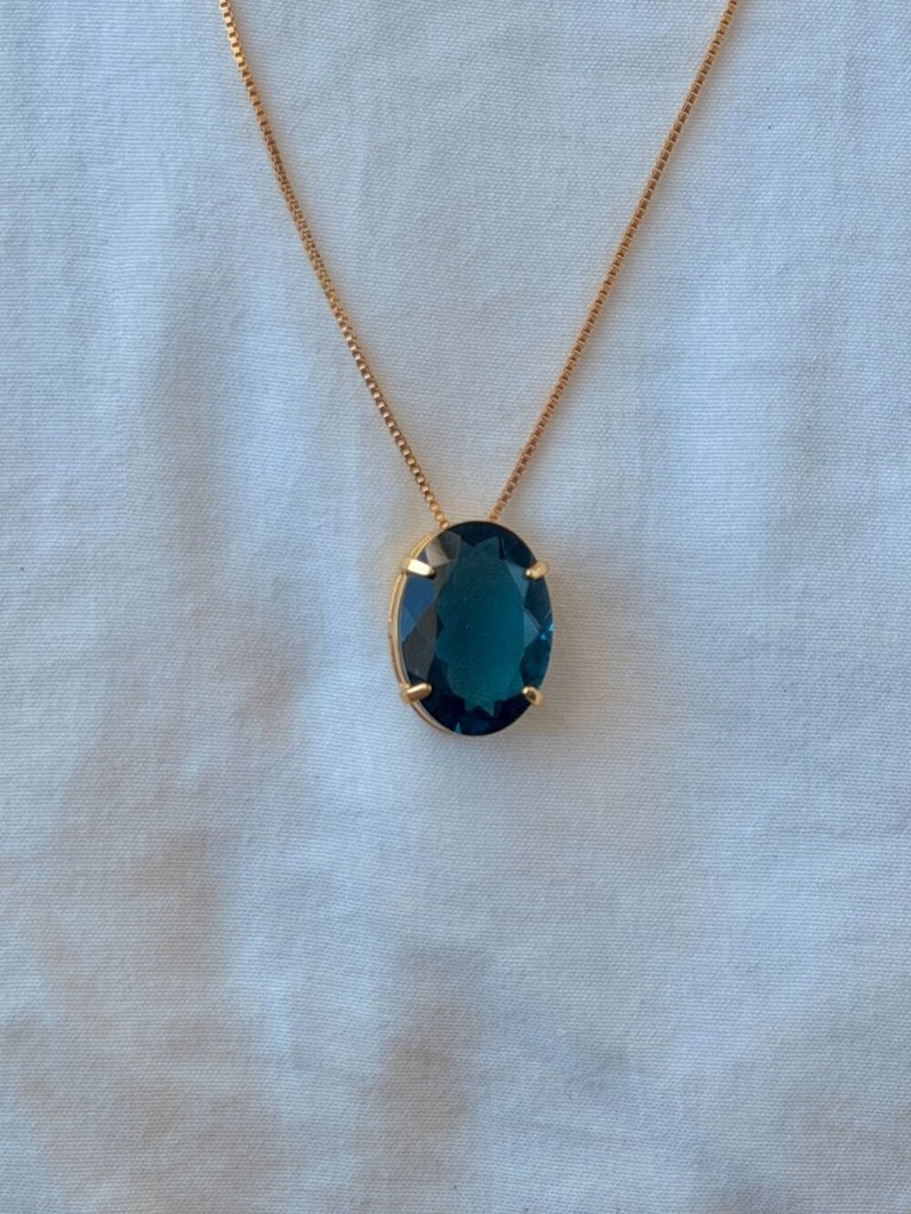 Classic Oval Stone Necklace - 18k Gold Plated - Reconstituted London Topaz